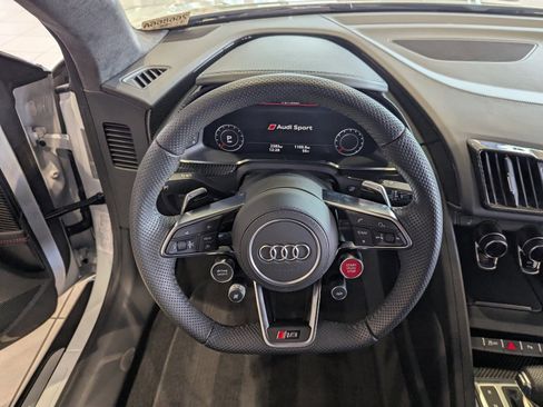 Used 2023 Audi R8 V10 performance image 13