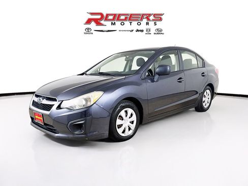 Used 2013 Subaru Impreza 2.0i AWD/4WD image 3