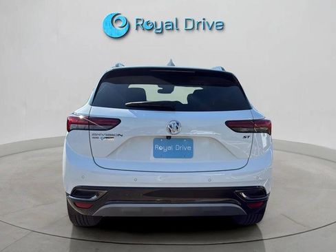 Used 2021 Buick Envision Essence w/ Sport Touring Package AWD/4WD image 4
