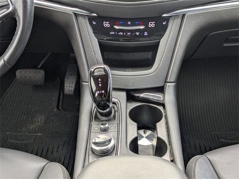 Used 2021 Cadillac XT5 Premium Luxury image 20