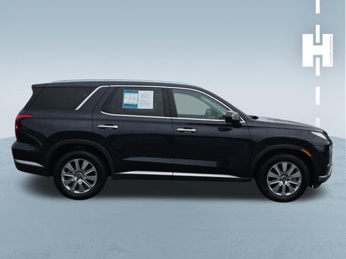 Used 2024 Hyundai Palisade SEL FWD image 3