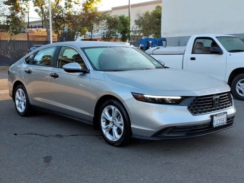 Used 2024 Honda Accord LX image 3