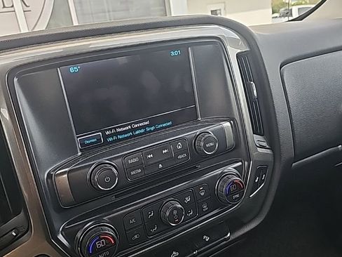 Used 2018 Chevrolet Silverado 1500 LT w/ All Star Edition image 9