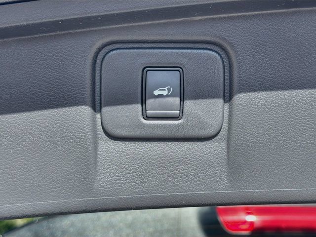 Used 2020 Nissan Murano Platinum w/ Cargo Package FWD image 14