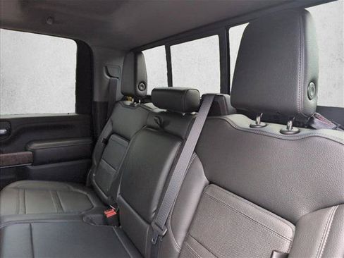 Used 2021 GMC Sierra 2500 Denali w/ Denali Ultimate Package AWD/4WD image 23