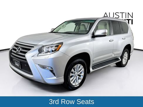 Used 2018 Lexus GX 460 Premium w/ Premium Package AWD/4WD image 3