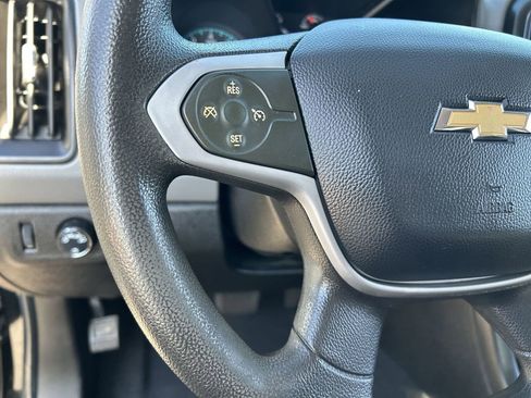 Used 2020 Chevrolet Colorado W/T w/ WT Convenience Package RWD image 20