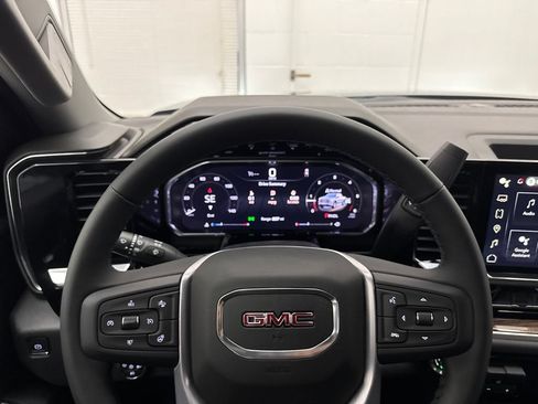New 2026 GMC Sierra 1500 Elevation AWD/4WD image 12