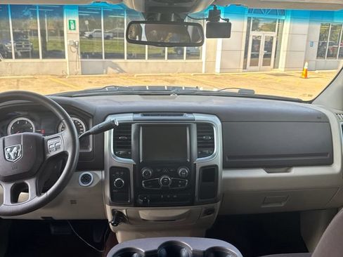 Used 2014 RAM 2500 SLT AWD/4WD image 7