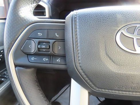 Used 2025 Toyota 4Runner TRD Off-Road Premium image 41