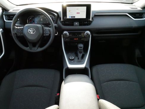 Certified 2025 Toyota RAV4 XLE image 10