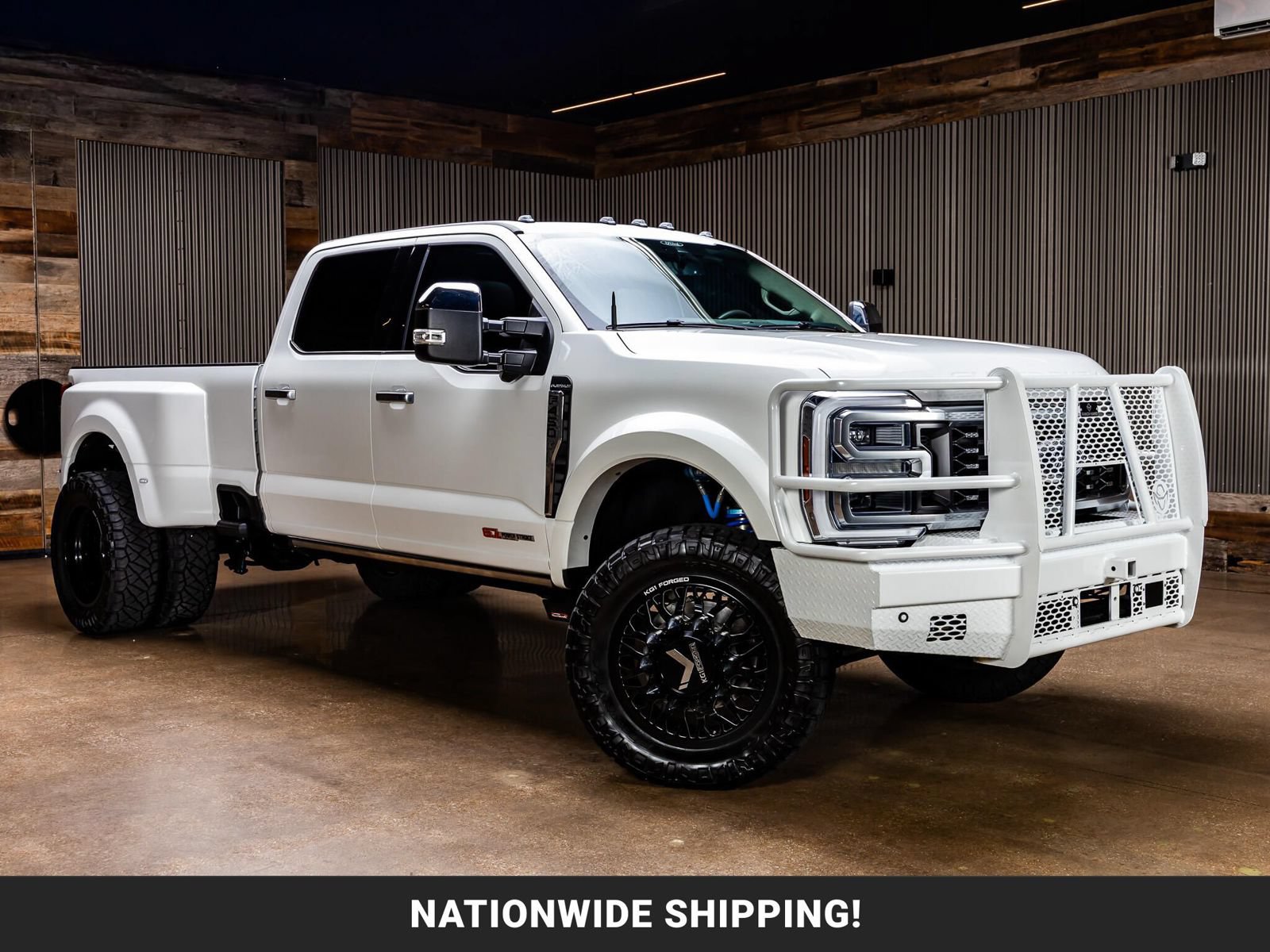 Used 2026 Ford F450 Platinum w/ Platinum Plus Package AWD/4WD image 1