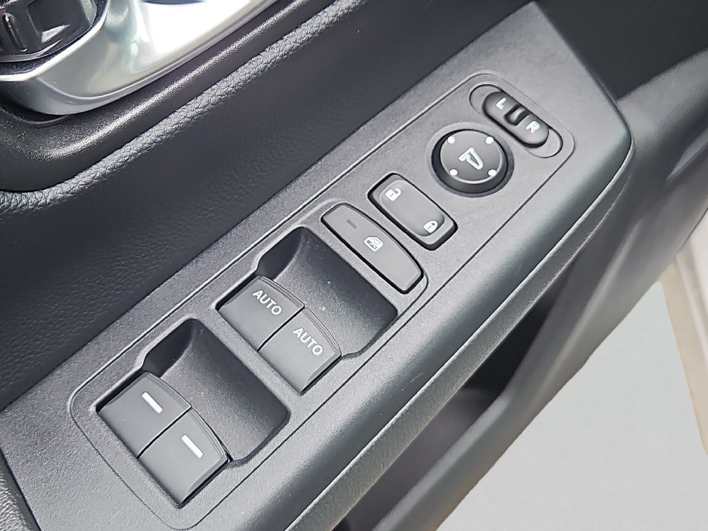 Certified 2024 Honda CR-V EX image 24