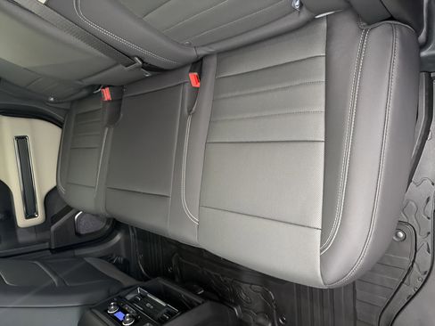 New 2026 GMC Hummer EV 4x4 Crew Cab image 20