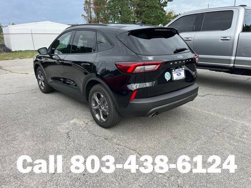 Used 2025 Ford Escape ST-Line FWD image 3
