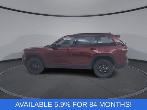 New 2026 Jeep Grand Cherokee Laredo image 11