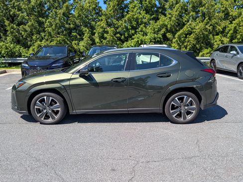 Used 2025 Lexus UX 300h AWD w/ Accessory Package (Z1) image 6