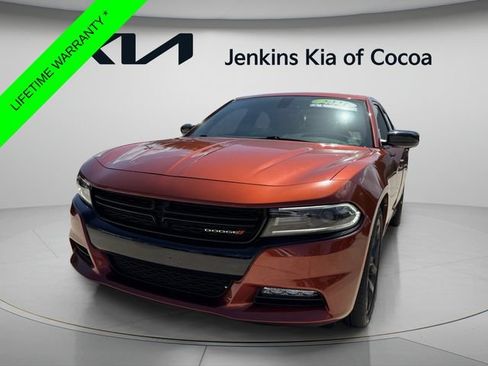 Used 2021 Dodge Charger SXT w/ Blacktop Package RWD image 11