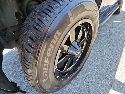 Used 2008 Chevrolet Avalanche LS RWD image 17