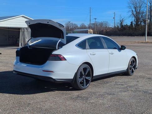 Certified 2025 Honda Accord Sport image 5