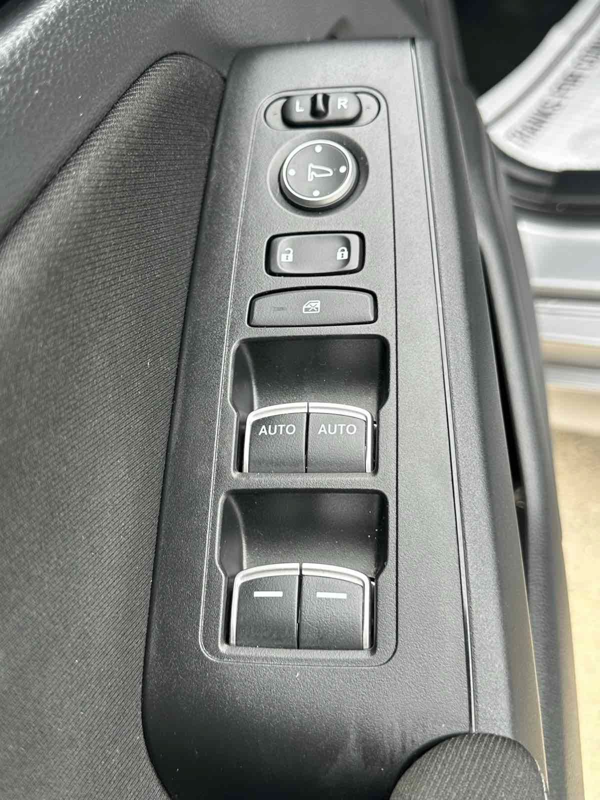 Used 2022 Honda Civic Sport image 23