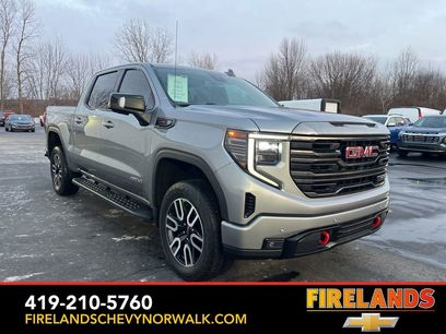 Used 2023 GMC Sierra 1500 AT4 w/ AT4 Preferred Package