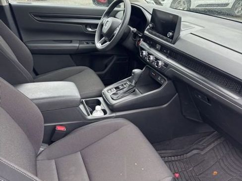 Used 2023 Honda CR-V LX image 3