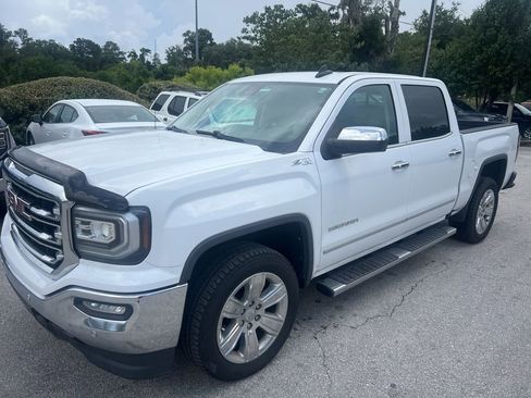 Used 2018 GMC Sierra 1500 SLT AWD/4WD image 1