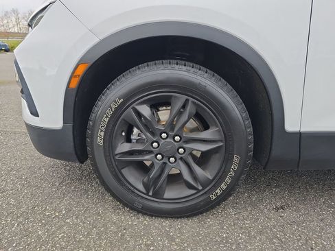 Used 2021 Chevrolet Blazer LT image 33