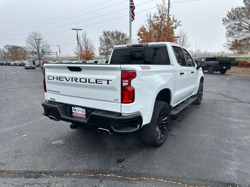 Used 2021 Chevrolet Silverado 1500 LT Trail Boss w/ Convenience Package II image 7