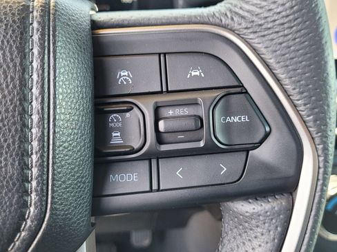 Used 2024 Toyota Tacoma TRD Off-Road AWD/4WD image 25