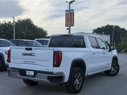 Used 2025 GMC Sierra 1500 SLT RWD image 5