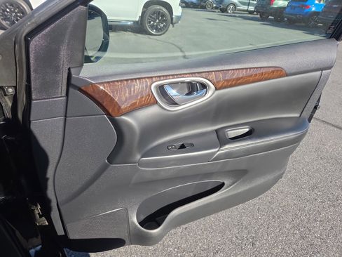 Used 2015 Nissan Sentra SL w/ Protection Package image 17