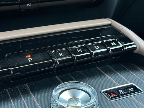 New 2026 Lincoln Navigator Black Label AWD/4WD image 22