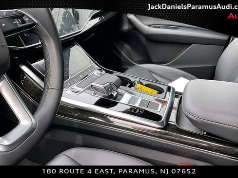 Used 2023 Audi Q7 3.0T Premium AWD/4WD image 12