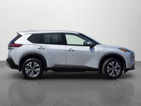 Used 2021 Nissan Rogue SV FWD image 7