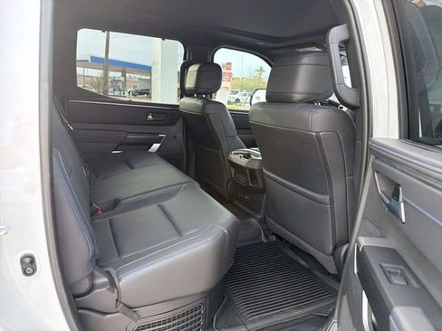 Used 2024 Toyota Tundra Platinum AWD/4WD image 30