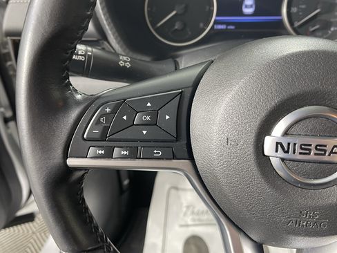 Used 2021 Nissan Sentra SV FWD image 20