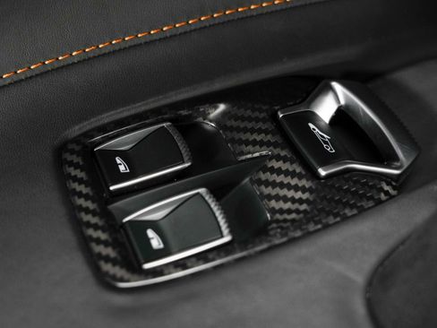 Used 2019 McLaren 720S Performance image 50