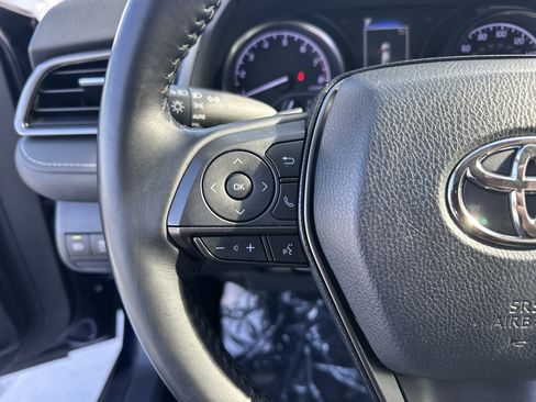 Certified 2021 Toyota Camry SE image 19