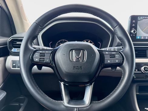 Used 2025 Honda Pilot EX-L image 28