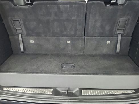 Used 2020 Chevrolet Tahoe LT image 43