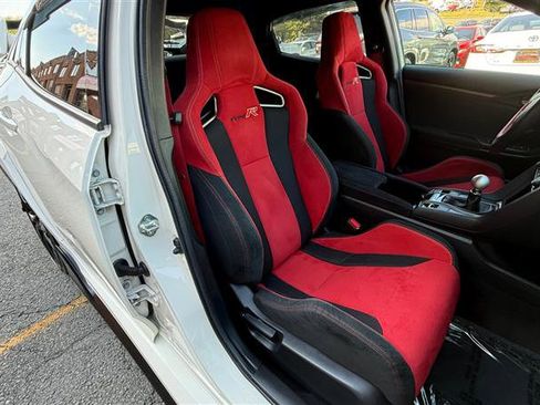 Used 2019 Honda Civic Type R image 12