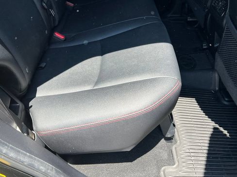 Used 2020 Toyota 4Runner TRD Off-Road Premium w/ Moonroof Package AWD/4WD image 19