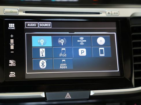 Used 2016 Honda Accord EX-L image 23