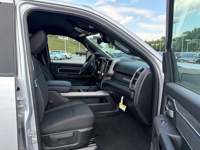 New 2026 RAM 2500 Big Horn AWD/4WD image 27