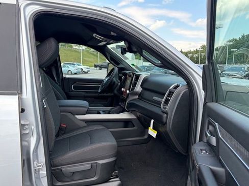 New 2026 RAM 2500 Big Horn AWD/4WD image 27