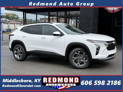 New 2026 Chevrolet Trax LT w/ Driver Confidence Package