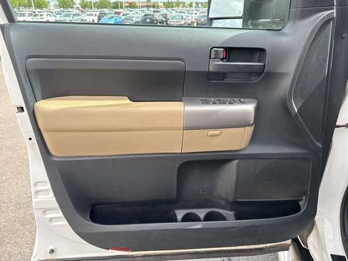 Used 2012 Toyota Tundra 4x4 Double Cab image 25