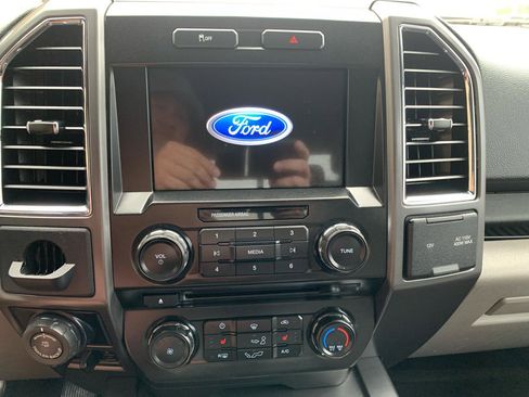 Used 2016 Ford F150 XLT w/ Equipment Group 302A Luxury RWD image 27